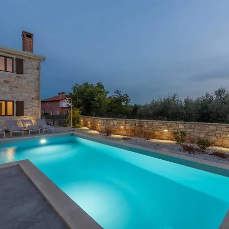 Rova By Kompas Villa *